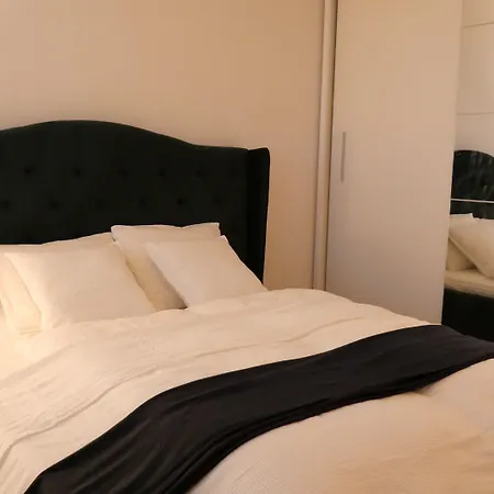 بيت ضيافة Ak Praha Repy 3*